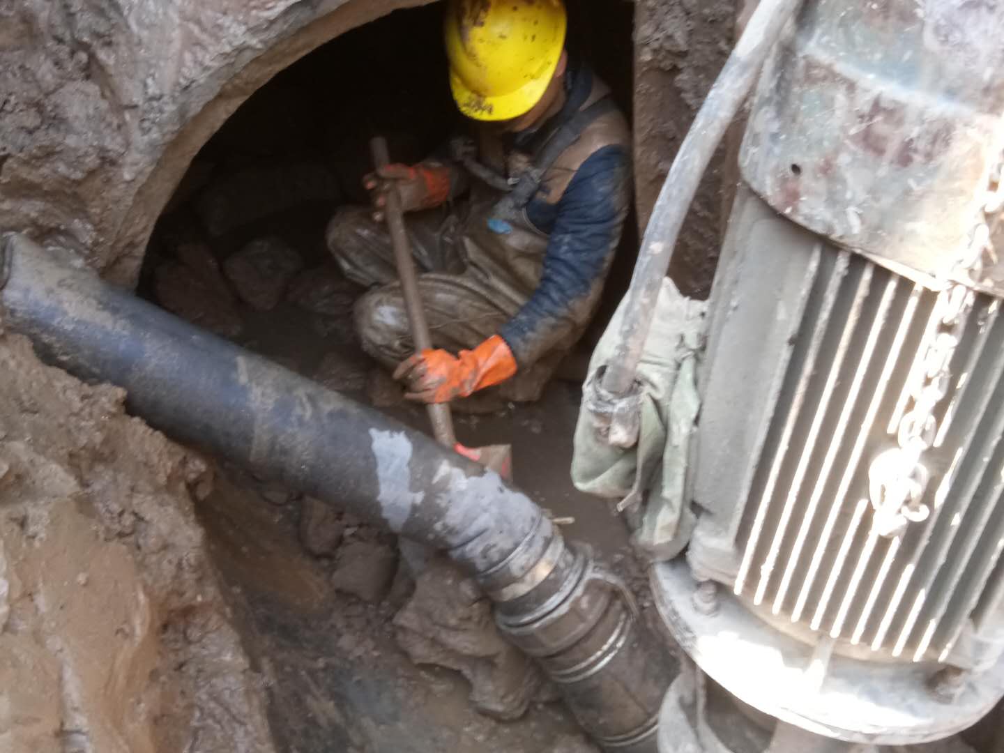 五指山管道清淤